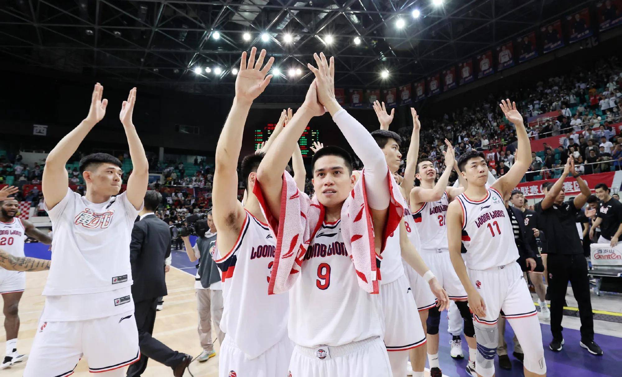 开元中国-底特律活塞迎CBA季后赛关键赛，今晚内部沟通，信心回归，临场指挥获称赞的简单介绍