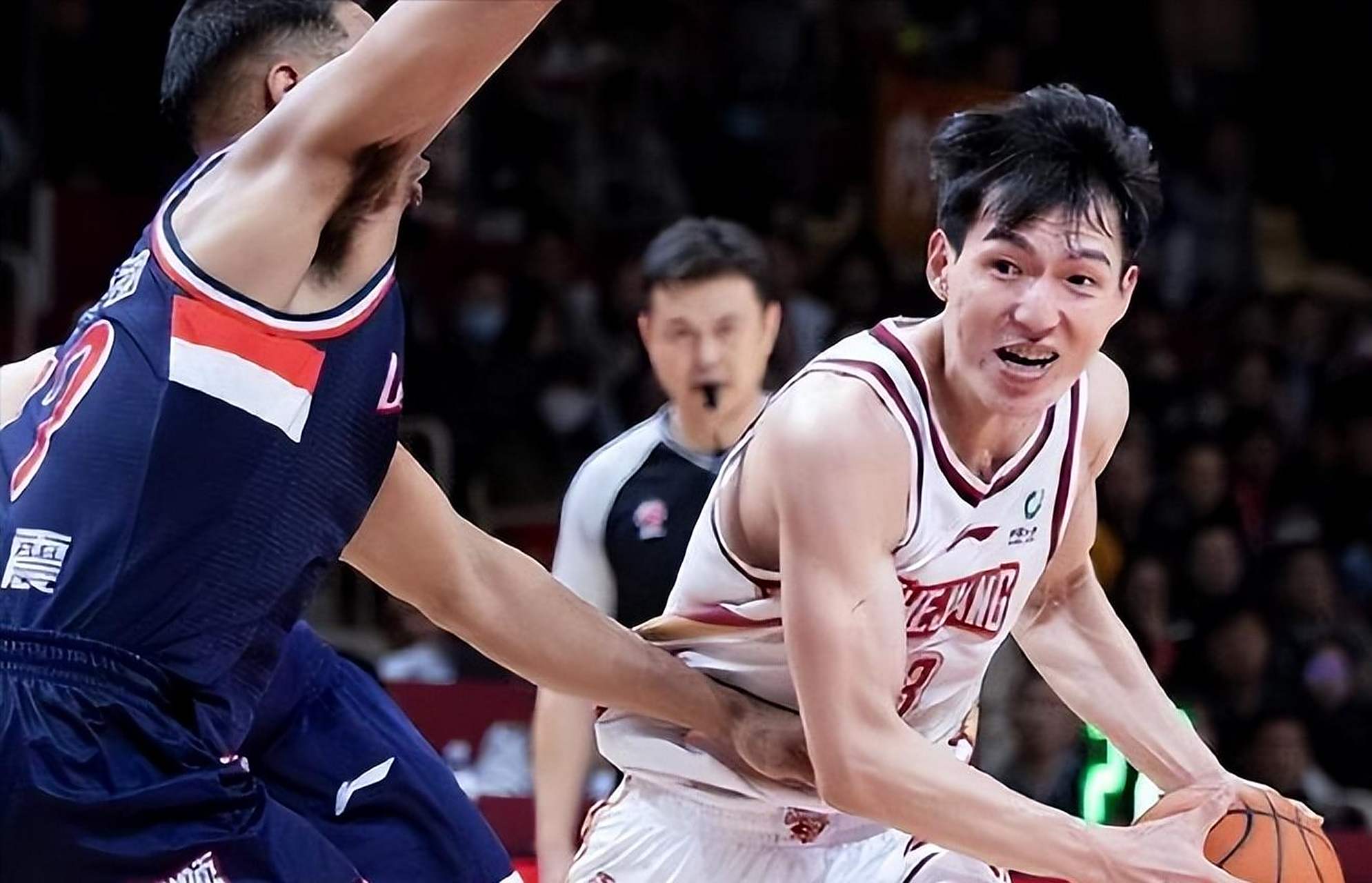 底特律活塞迎CBA季后赛关键赛，今晚内部沟通，信心回归，临场指挥获称赞的简单介绍