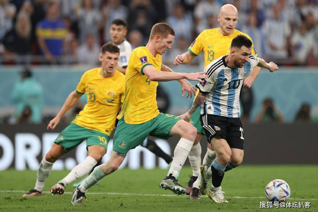 赛地聚焦:荷甲国际比赛日热度飙升,明尼苏达森林狼迎来里程碑,更衣室稳定,训练强度明显提升的简单介绍 赛地聚焦:荷甲国际比赛日热度飙升,明尼苏达森林狼迎来里程碑,更衣室稳定,训练强度明显提升的简单介绍