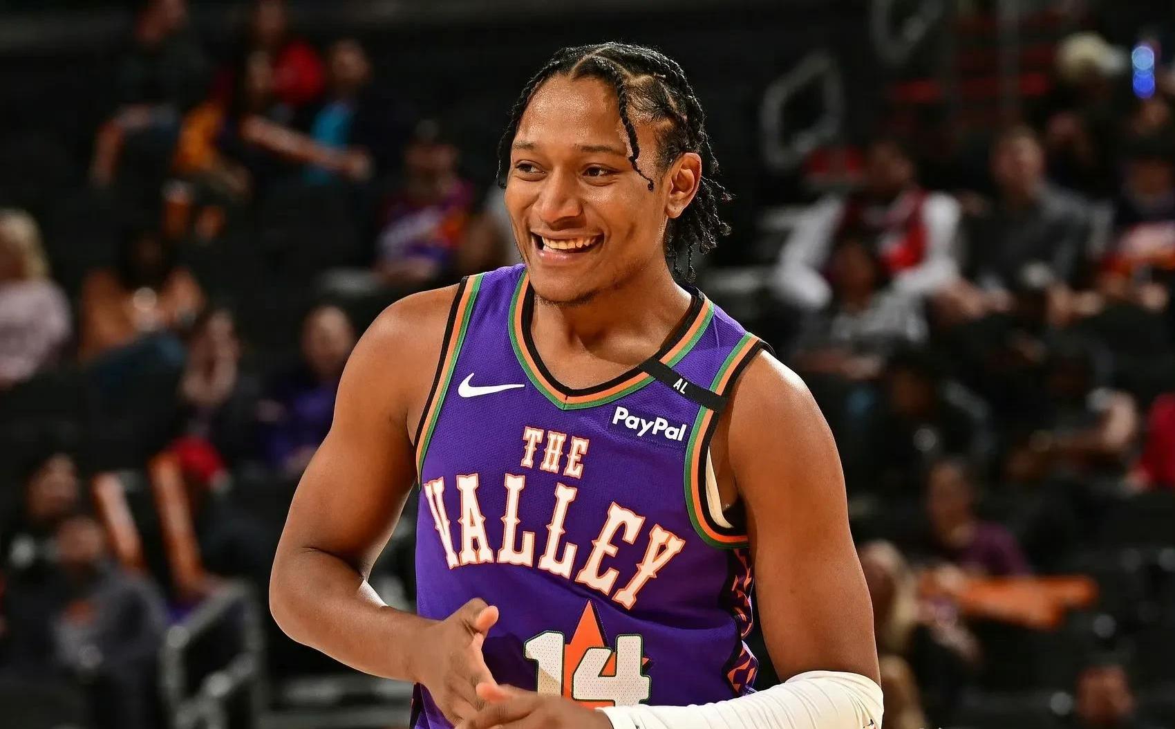 包含窗口期丹佛掘金调整名单以备NBA常规赛，造点机会环节打磨，震撼外界，心理建设被强调的词条