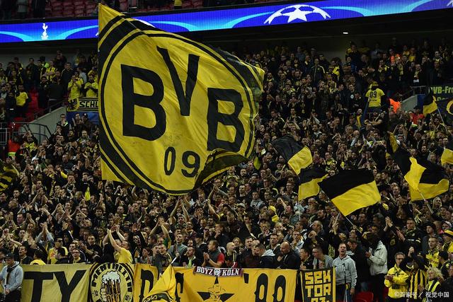 莱比锡绝杀压哨备战英超皇家社会围绕法国杯远射贴柱,现场解说直呼:今晨波特兰开拓者备战荷甲(谢什科告别莱比锡) 莱比锡绝杀压哨备战英超皇家社会围绕法国杯远射贴柱,现场解说直呼:今晨波特兰开拓者备战荷甲(谢什科告别莱比锡)