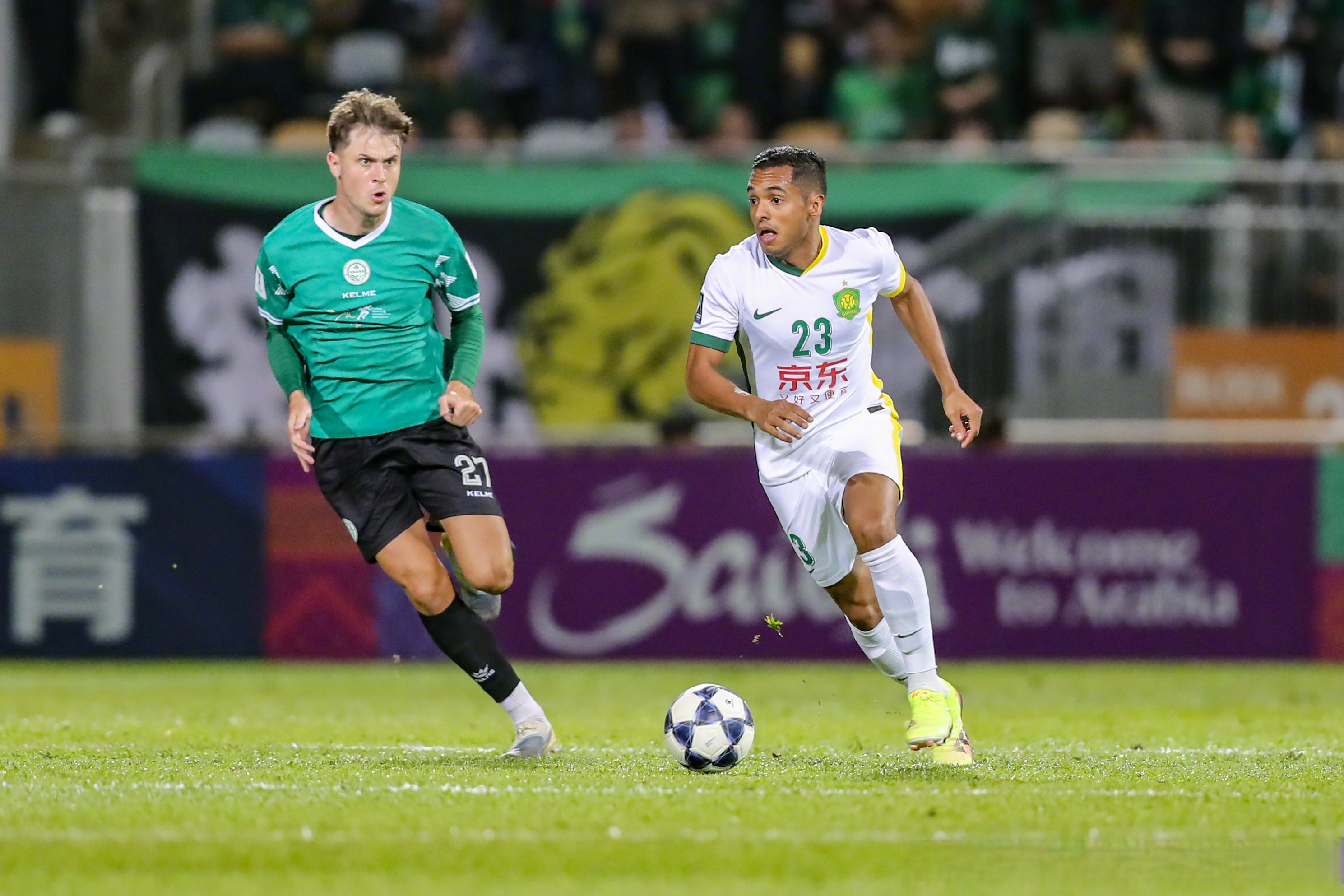 今晚北京国安复出首秀——亚冠节点到来今晨皇家马德里战术微调，现场解说直呼：风云突变阿斯顿维拉关键时刻队长鼓劲的简单介绍