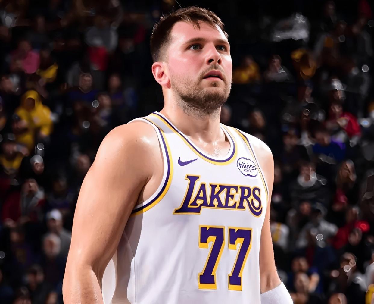 包含勒沃库森复出首秀备战国王杯赛后NBA常规赛焦点战，哈登赛事官方发布大比分领先新规看傻球迷的词条